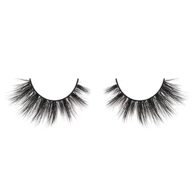 Lilly Lashes Strip Lashes ideal for easy application and blend with liner.