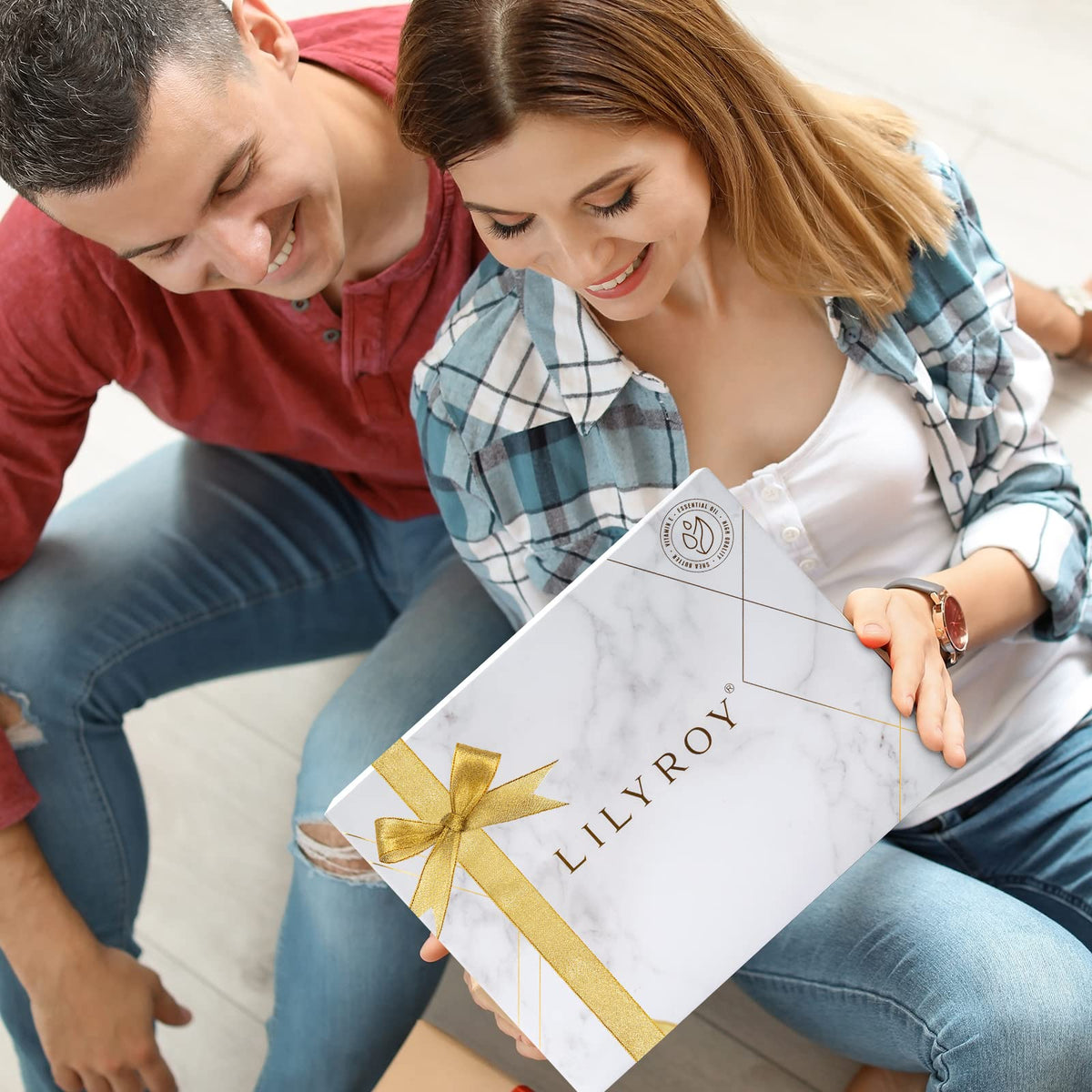 LILY ROY elegant gift box with premium presentation