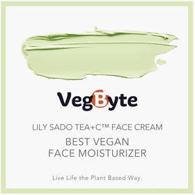 LILY SADO TEA+C texture on skin demonstrates fast absorption and comfortable wear.