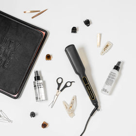 Lizze Supreme 1.5 Pro flat iron with compact, lightweight design.