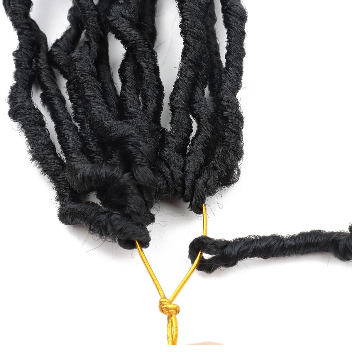 LMZIM soft locs are fluffy and lightweight for comfortable wear.