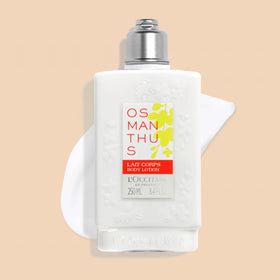 Osmanthus body lotion texture close-up emphasizing creamy moisture
