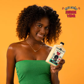 Lola From Rio cream-texture close-up rich conditioning for curls