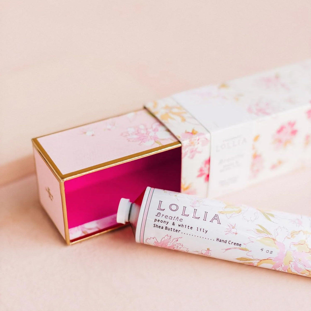 LOLLIA Breath Handcreme jar highlights moisture-rich blend with Shea and Cocoa butter.