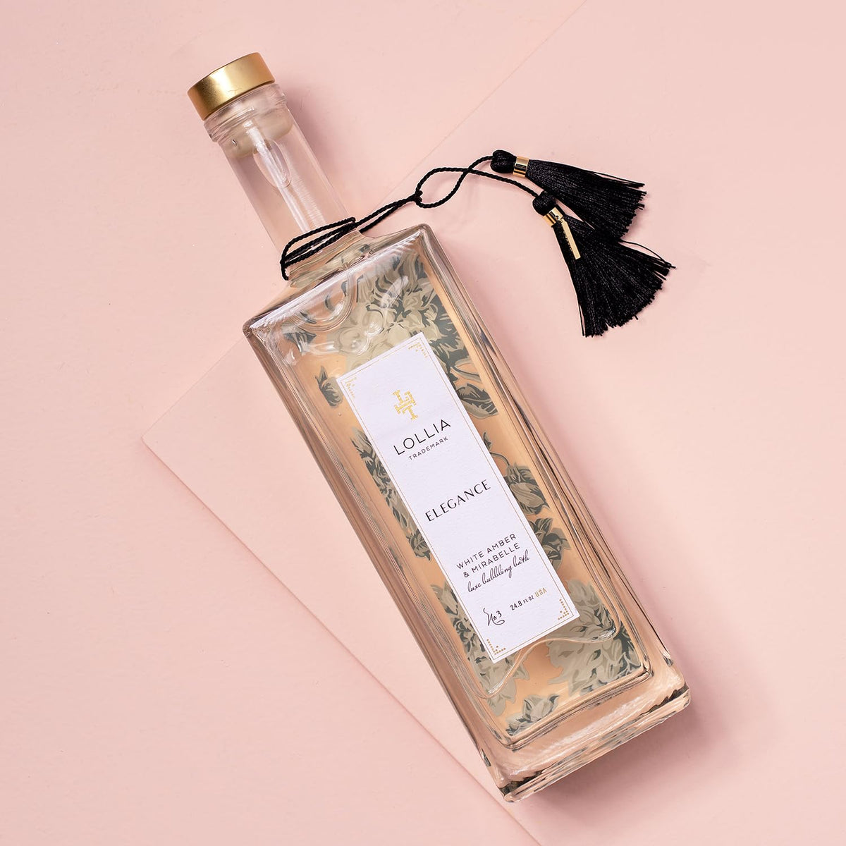 LOLLIA Elegance bubbles form creamy foam for a spa-like soak.