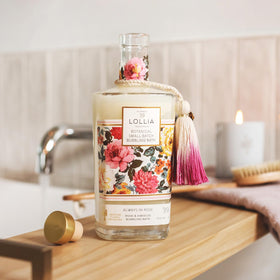 LOLLIA packaging features floral label to elevate your bath time display.