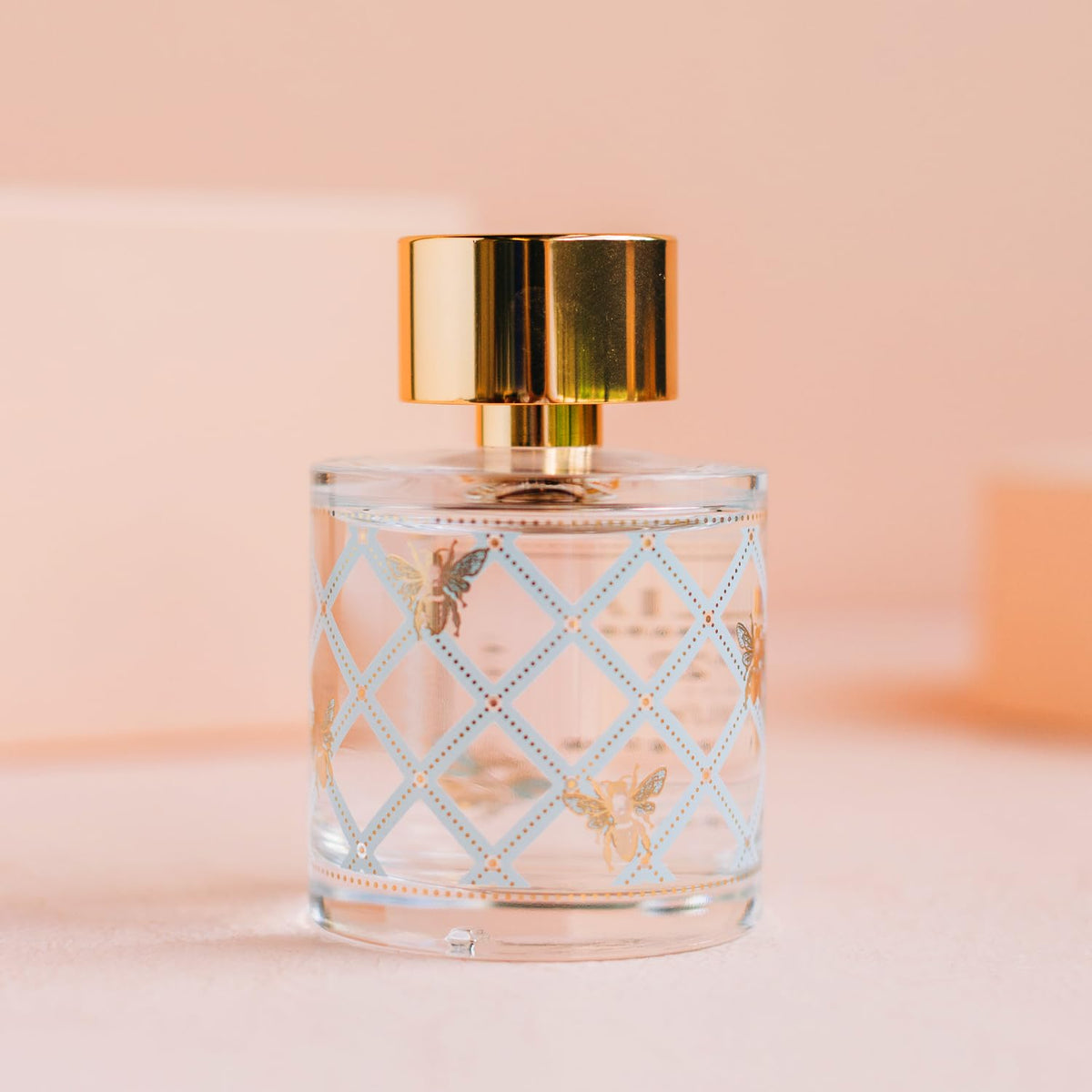 LOLLIA Wish spray on pulse points for a lasting, light, and refined scent.