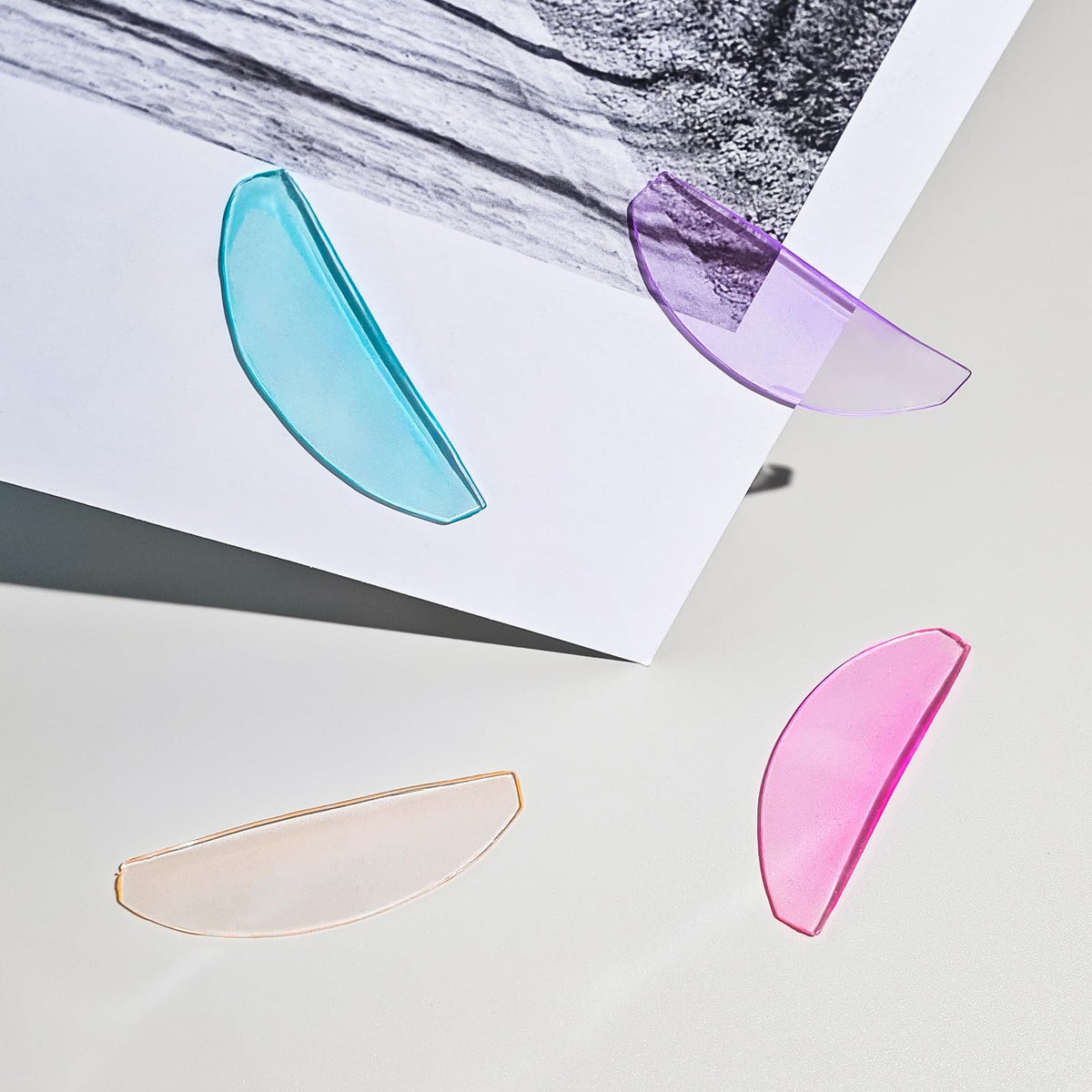 Lomansa compact lash treatment accessory for efficient lifts