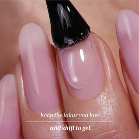 LONDONTOWN dry polish before applying GelShift top coat.