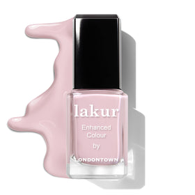 LONDONTOWN Florium Complex with botanicals boosts shine and nourishment.