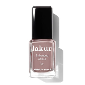 LONDONTOWN Lakur Chai bottle shows nude shade for long-lasting wear.