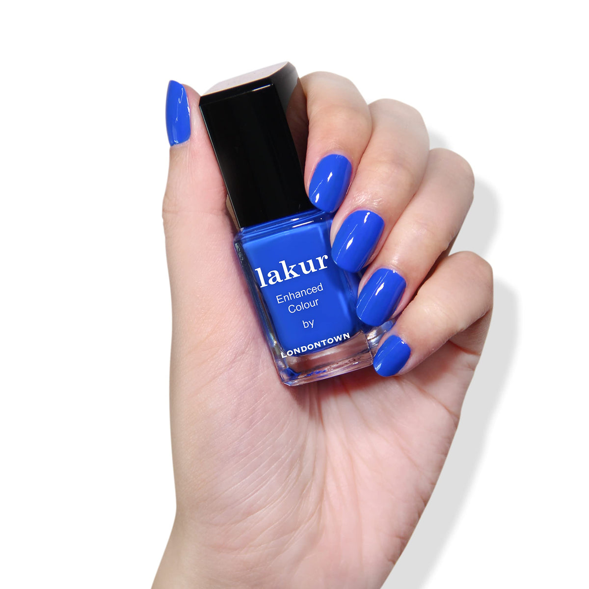LONDONTOWN Lakur blue wear lasting color with chip resistance.