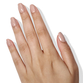 LONDONTOWN Lakur Florium Complex nourishes nails while you wear the shade