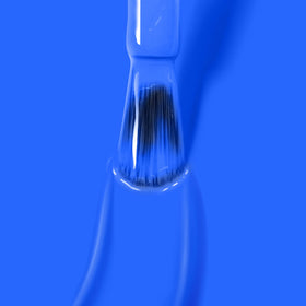LONDONTOWN Lakur blue polish Florium Complex botanicals for healthier nails.