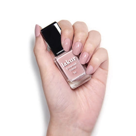 LONDONTOWN Lakur Pro-contour brush delivers smooth, precise color application.