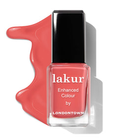 LONDONTOWN Lakur Pro-Contour Brush visual demonstrates precise, streak-free polish application.
