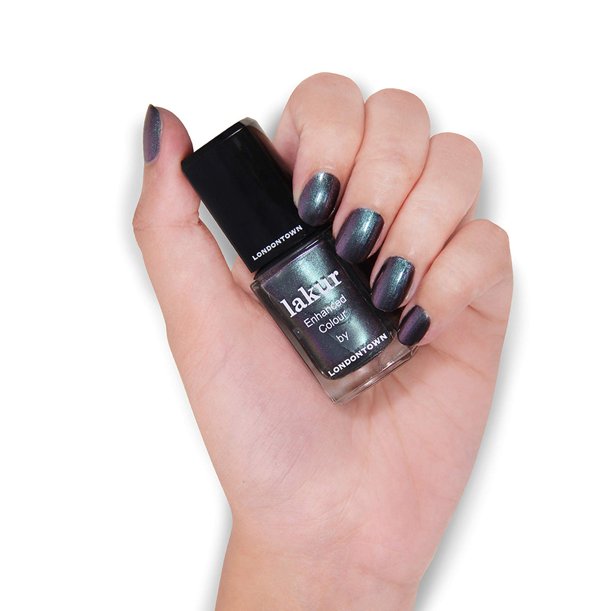 LONDONTOWN Lakur Skyline Reflect bottle close-up highlighting chip-resistant blue shine
