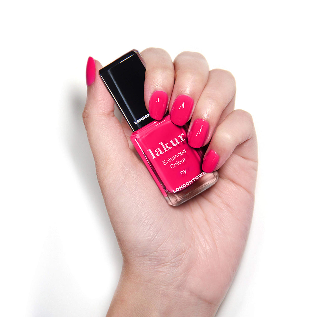 LONDONTOWN Lakur wear display highlights a glossy gel-like finish