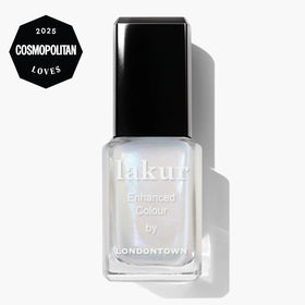 LONDONTOWN Lakur white shade swatch with smooth, streak free application