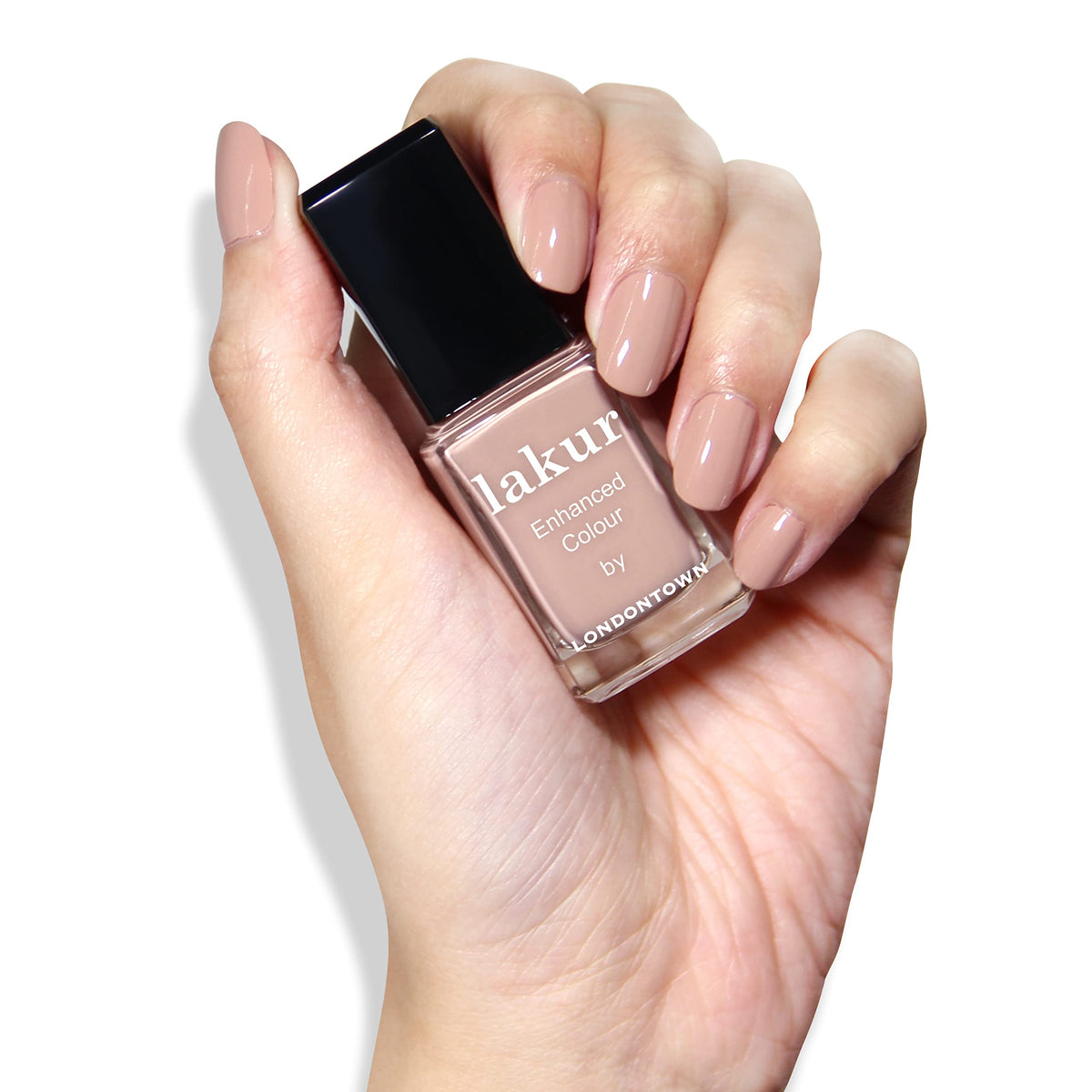 LONDONTOWN Lakur Café Au Lait swatch on nails for a neutral look