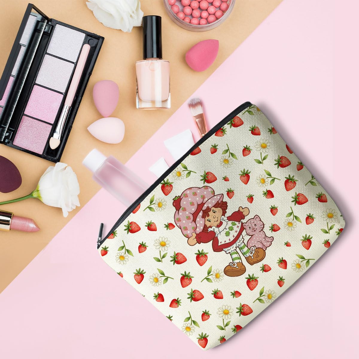 LongXIN Strawberry bag shows full contents, suitable for everyday beauty essentials.