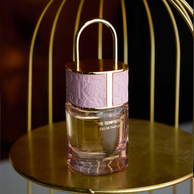 Lonkoom Lock Pink glass drops suggest rich fragrance when tested on skin.