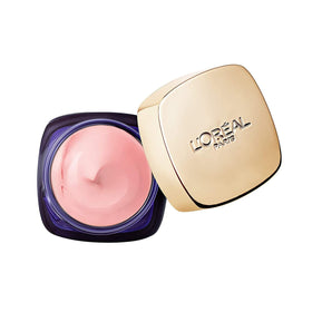 L'Oreal Paris Age Perfect Golden Age Night Cream application on face and neck for overnight radiance
