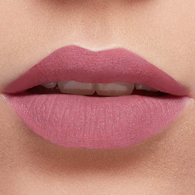L'Oreal Paris Infallible Pro Matte Les Macarons pro-tip applicator enables precise application.