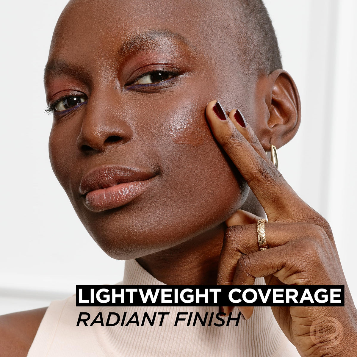 L'Oréal Paris True Match Nude Hyaluronic long-wear look stays natural.