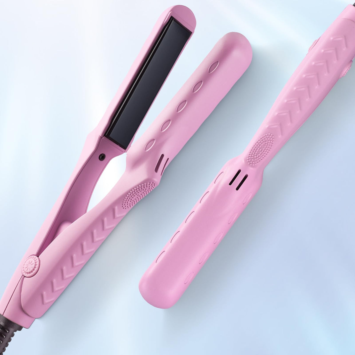LOVANI Mini Flat Iron reaches up to 410F for versatile styling