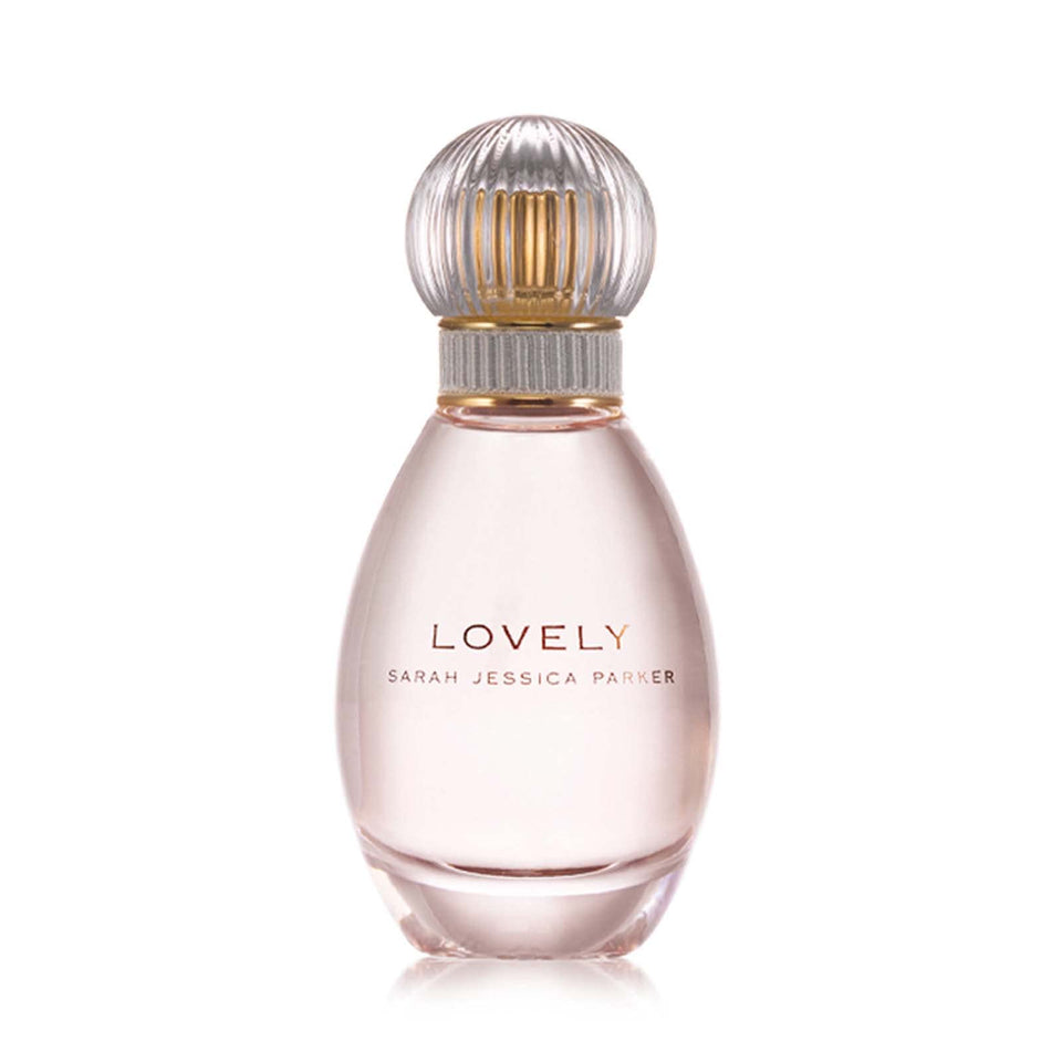 Lovely by SJP EDP bottle pour highlighting citrus and musk for everyday elegance.
