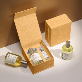 LOVERY Ambery Saffron top notes of saffron and orange blossom brighten the opening