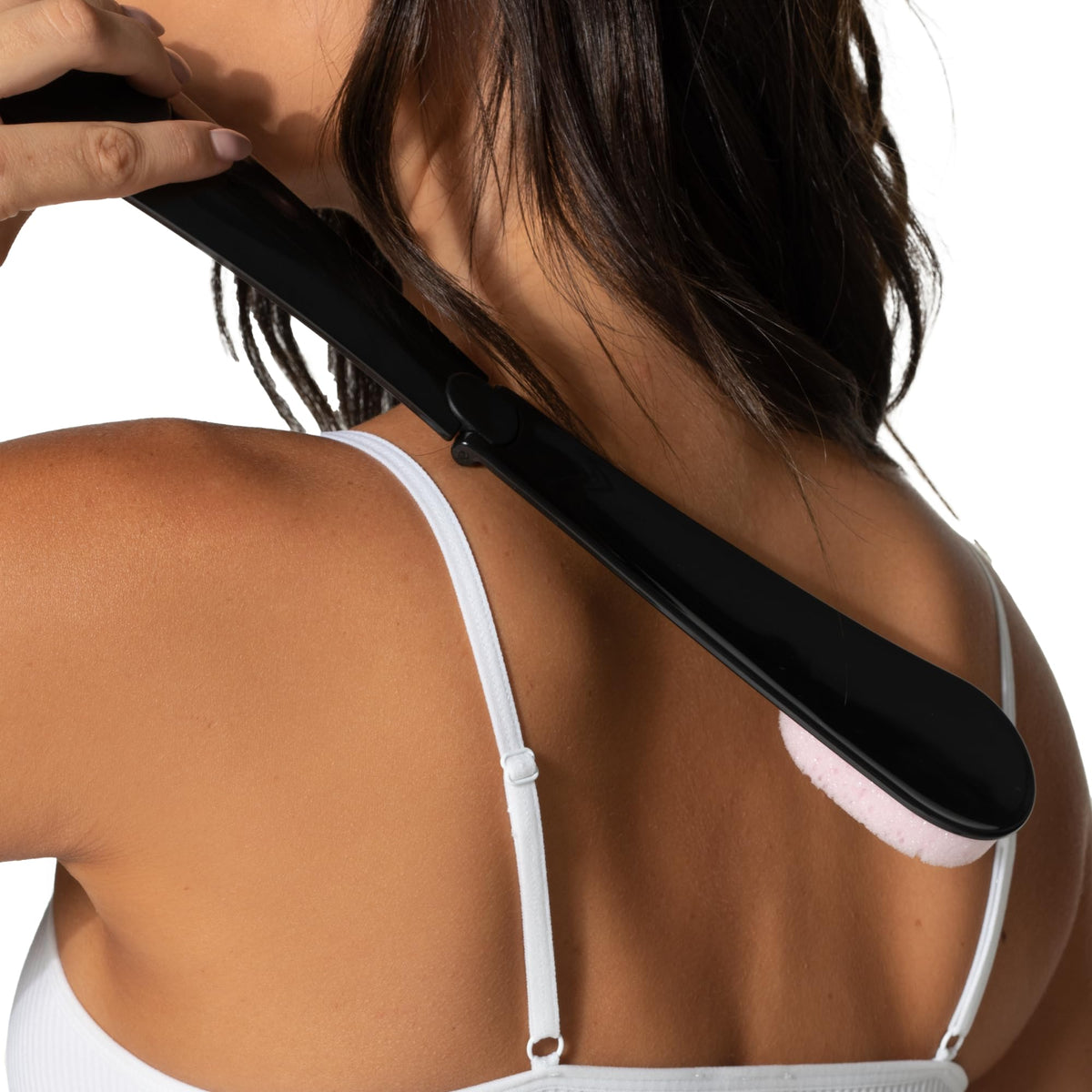 Loving Tan Easy to Reach Back Applicator with extended handle for hard-to-reach areas
