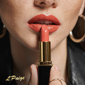 Signature packaging and Peach Nectar shade for gifting and easy recognition.