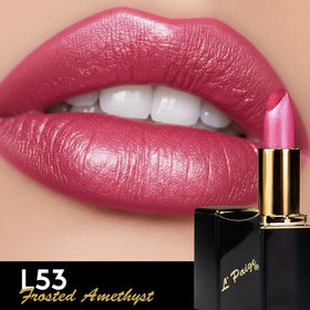 L’Paige bottle detail captures shimmer and premium look.