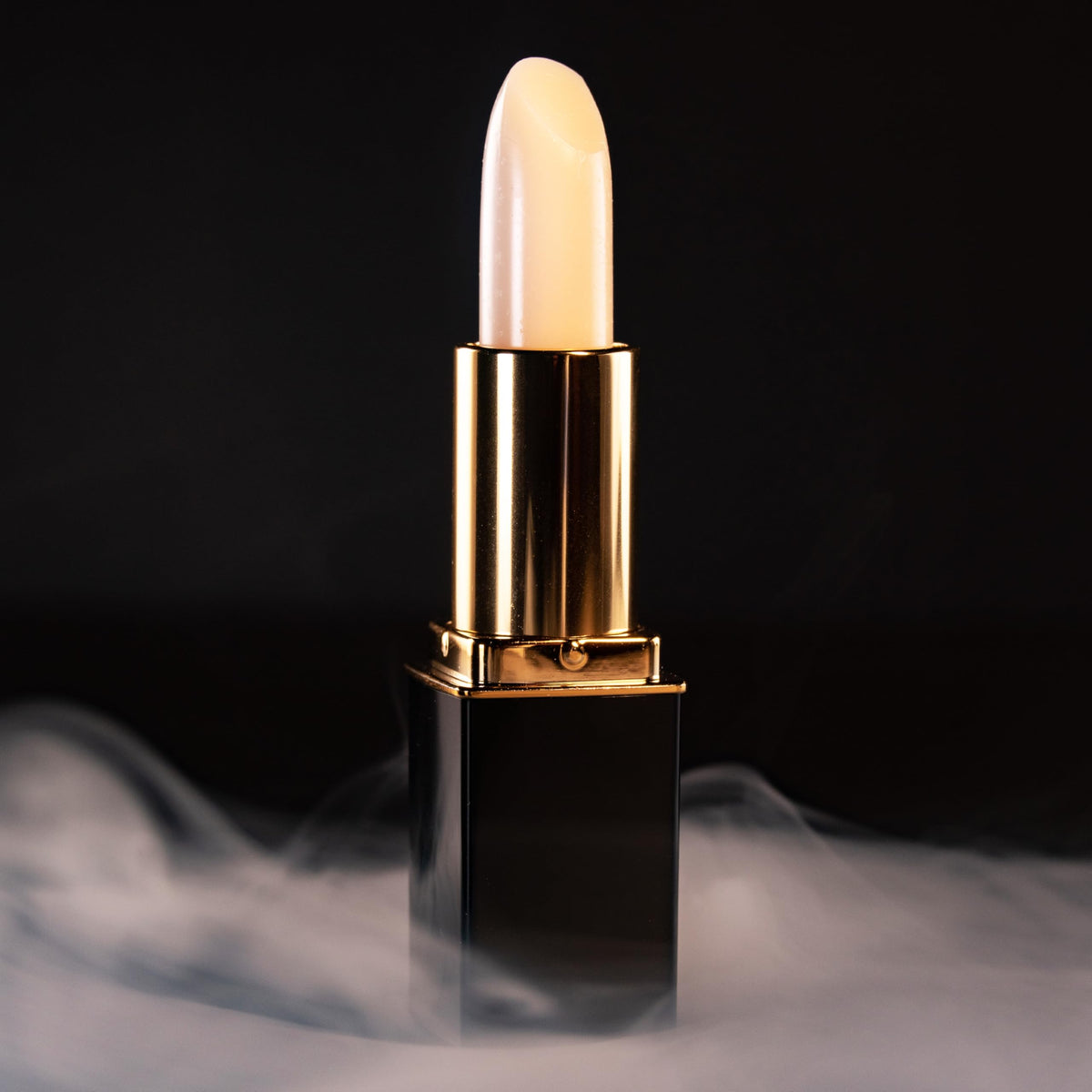 L'Paige Aloe Vera-infused formula hydrates lips while adding color.