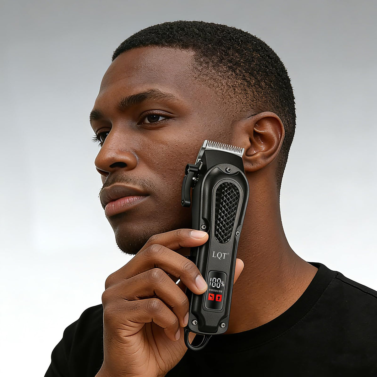 LQT rounded blade guards protect skin during trims.