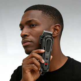 LQT rounded blade guards protect skin during trims.