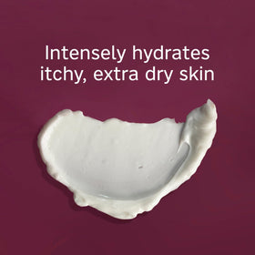 Lubriderm Advanced Therapy hands applying lotion for daily moisturization