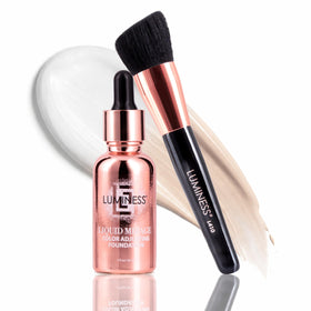 LUMINESS Liquid Mirage color-changing foundation swatch adapts to skin tone for a natural finish.