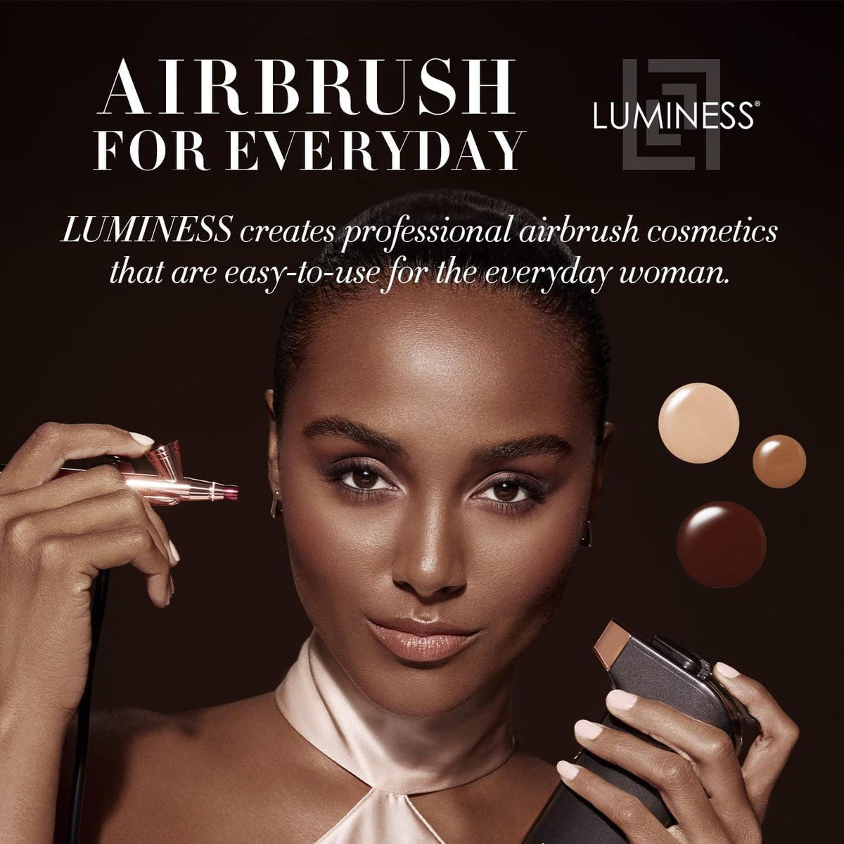 Luminess Silk4-In-1 travel kit ready for on-the-go touch-ups.
