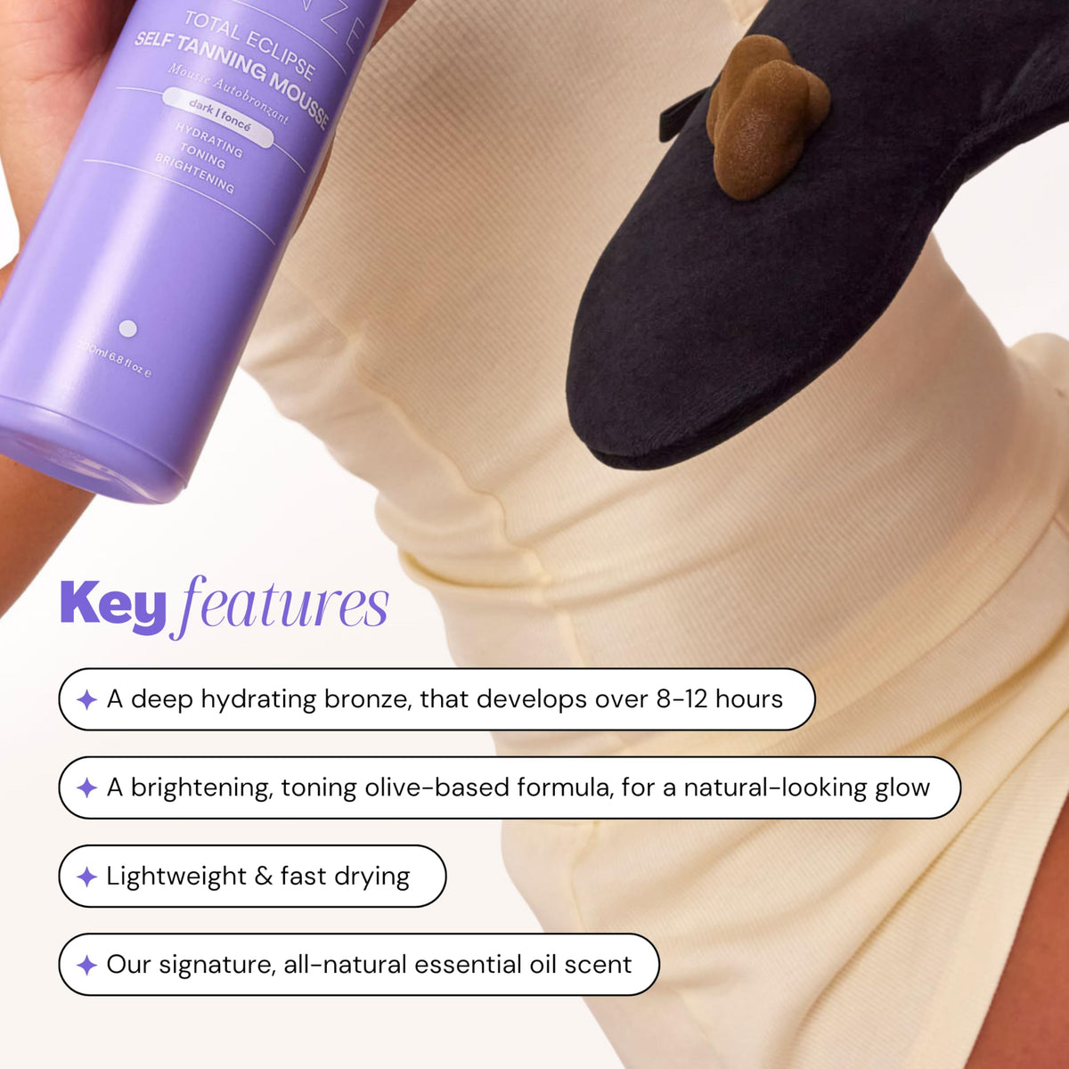 Luna Bronze Aloe Vera and Grapeseed nourish dry skin during use.
