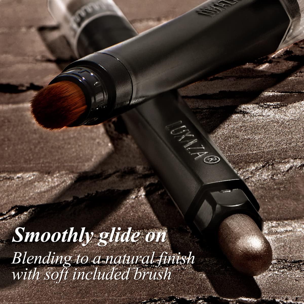 Luxaza long-wearing color close-up demonstrates lasting shade quality.