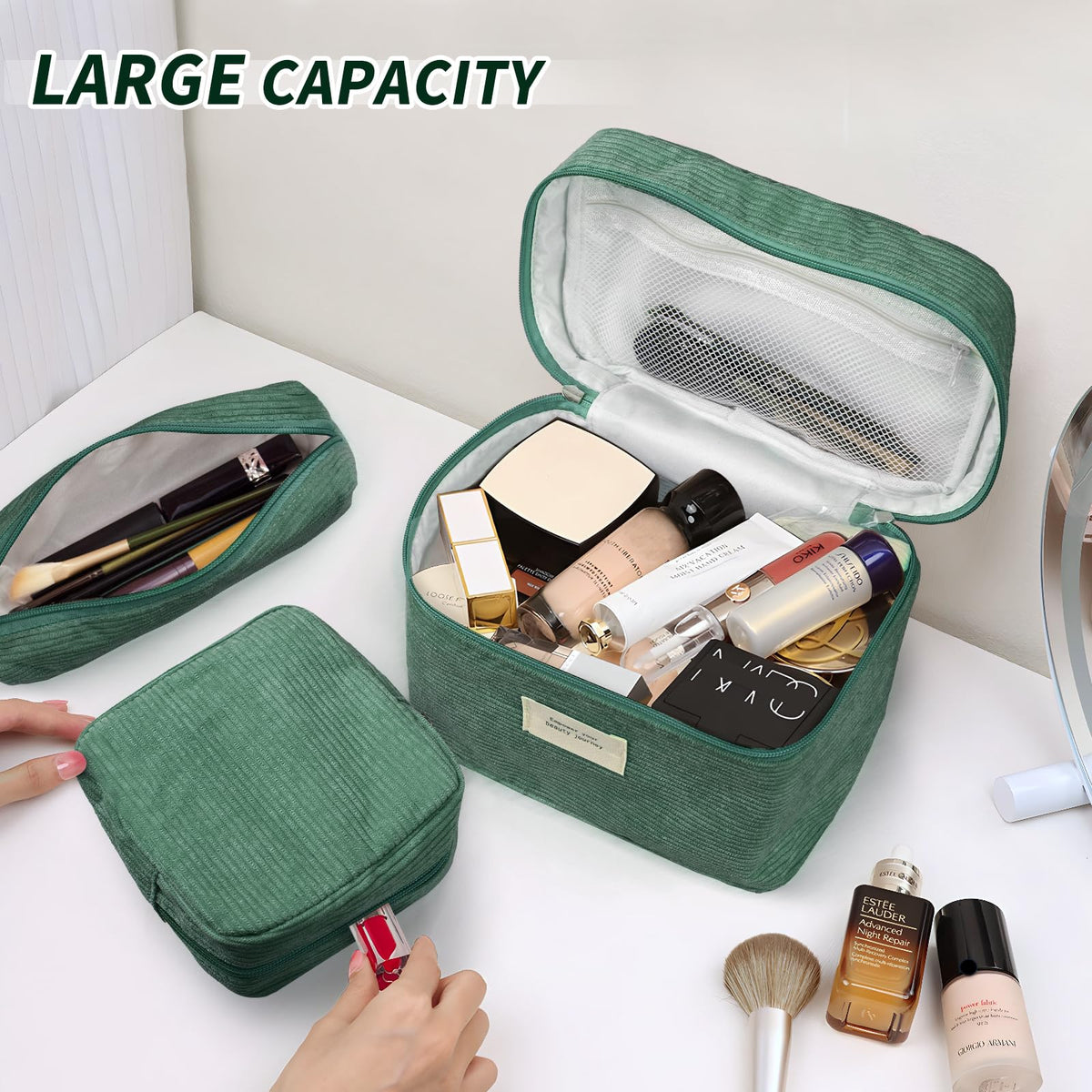 LVWNM corduroy makeup bag set, quilted-design closeup, stylish yet practical.