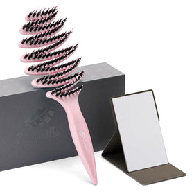 Lynnieëlle gift-ready packaging for a thoughtful hair care gift.