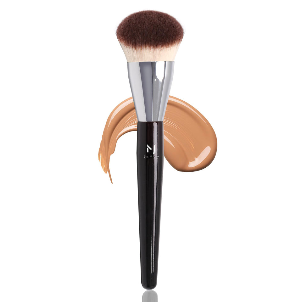 M J JOMAY extra-large foundation brush with flat-top for fast, even coverage.