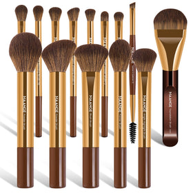 MAANGE 14-piece makeup brush set in packaging, a premium gift for makeup lovers.