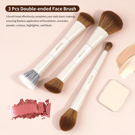 MAANGE concealer brush for precise coverage and seamless blending.