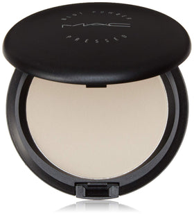 MAC Blot Powder pressed light compact, oil-control finish for shine-free skin.