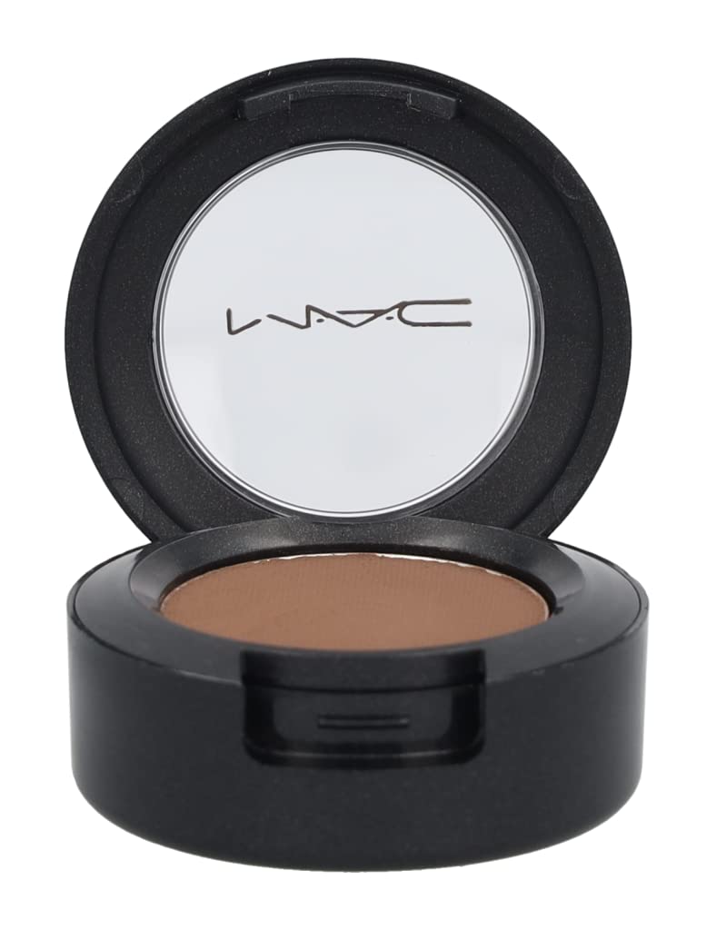 MAC Eye Shadow Mini Charcoal Brown Matte closeup shows rich matte pigment for daily looks.